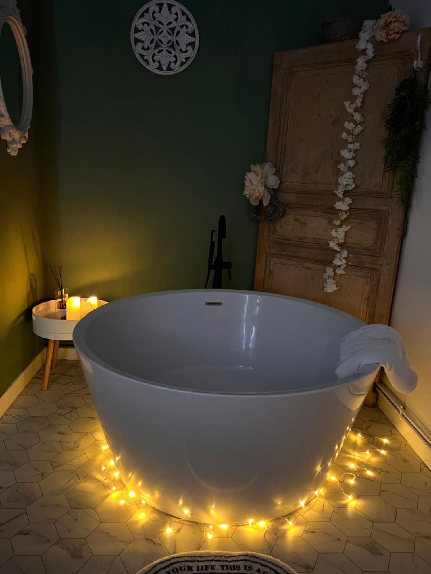 Bed and Breakfast Domaine Des Anges Avesnes-sur-Helpe Екстер'єр фото