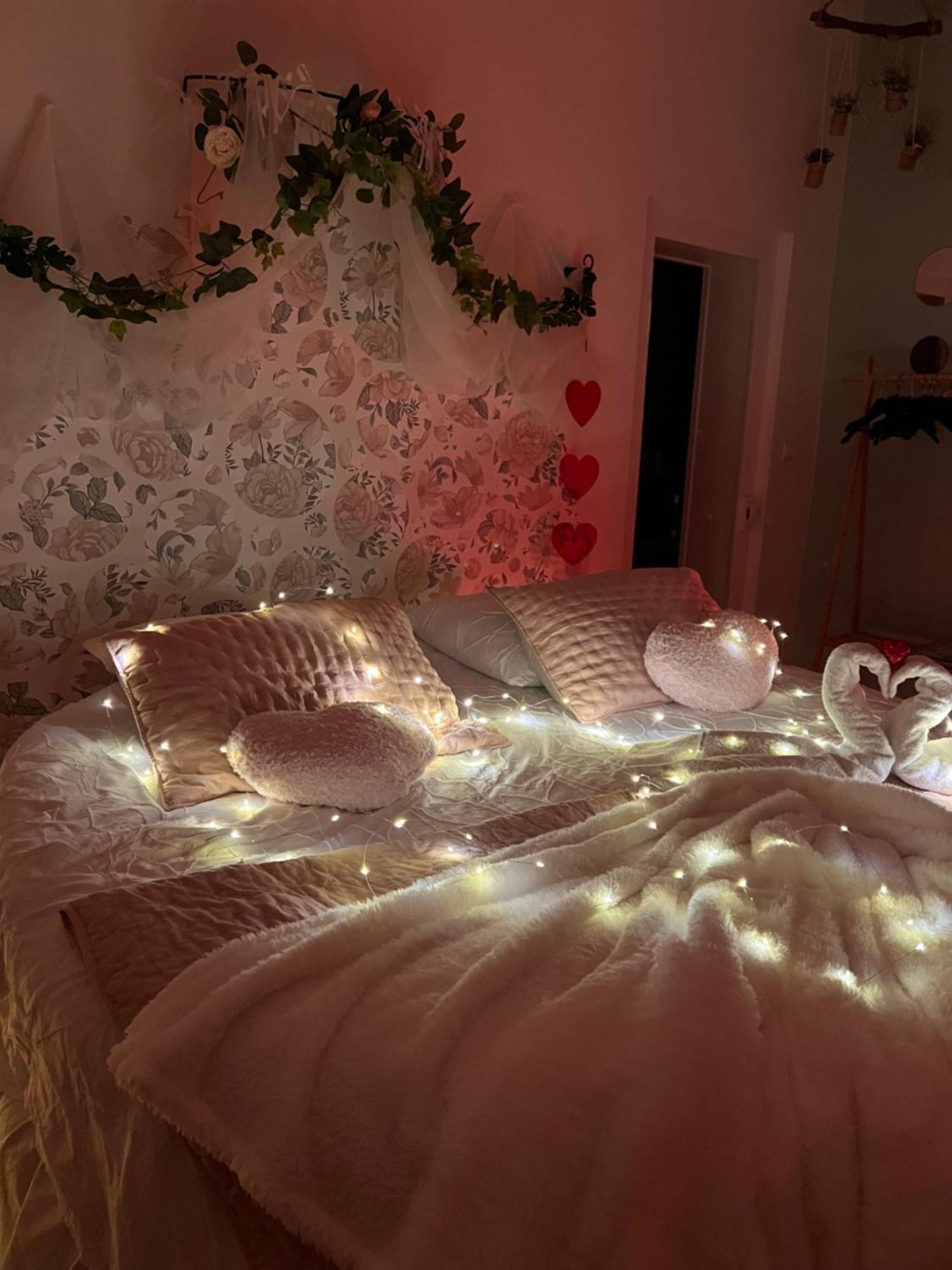 Bed and Breakfast Domaine Des Anges Avesnes-sur-Helpe Екстер'єр фото