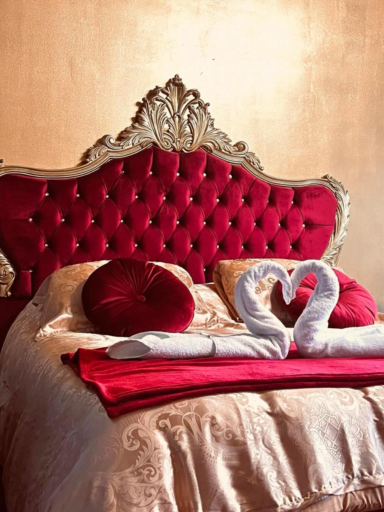 Bed and Breakfast Domaine Des Anges Avesnes-sur-Helpe Екстер'єр фото